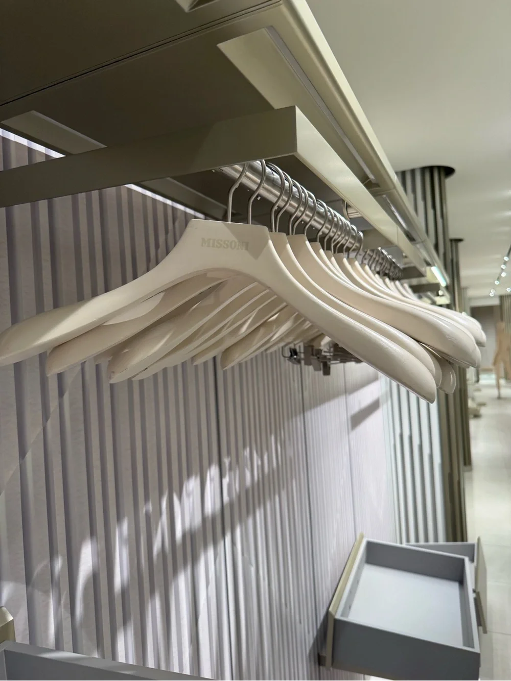 Missoni Cream Wooden Hanger Set 30 - 15 pants and 15 shirt hangers